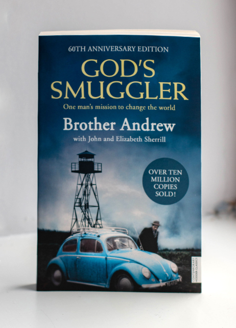 Free God's Smuggler book image